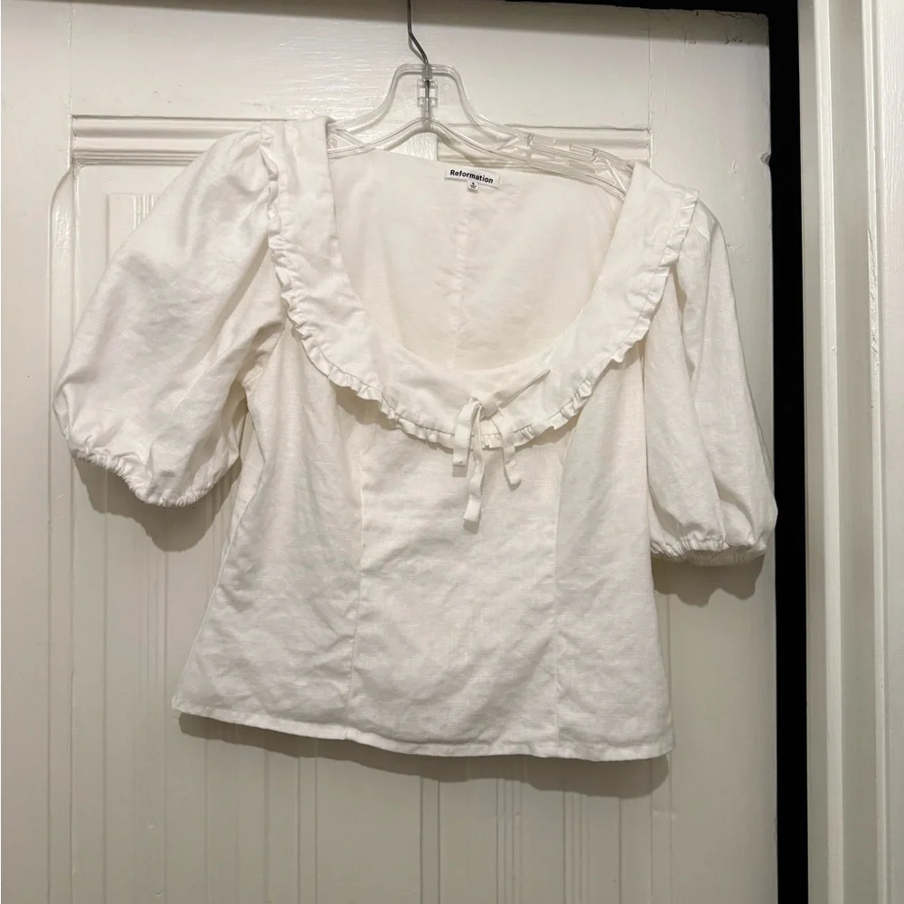 Reformation White Ruffled Scoop-Neck Puff Sleeve Crop Top